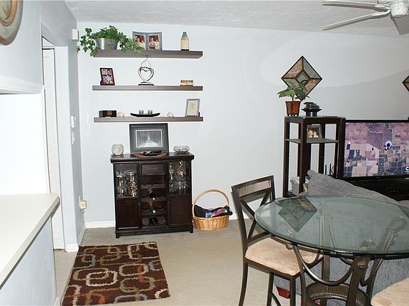 5th image of 5655 Summer Side Ln #33A