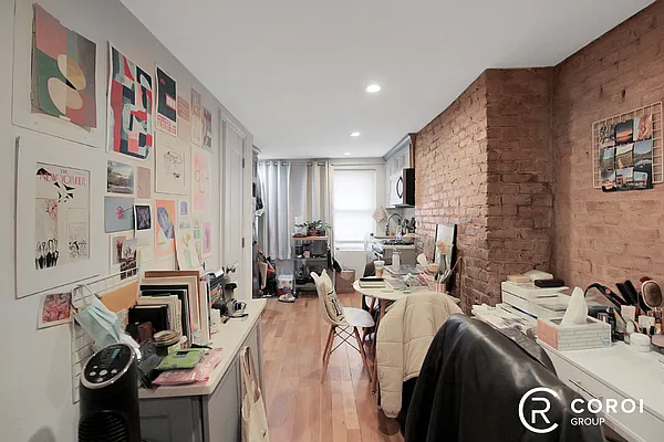 Rented by Coroi Corp | media 11