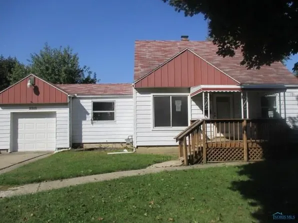 3315 Beaumont Dr, Toledo, OH 43608