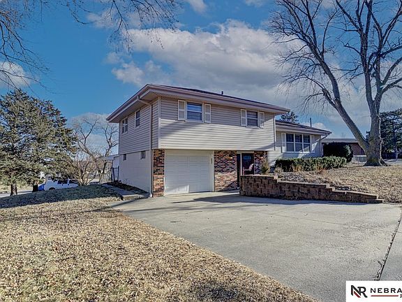 2nd image of 5517 N 93rd Ave