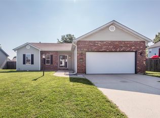 780 Emerald Green Dr, O'Fallon, IL 62269