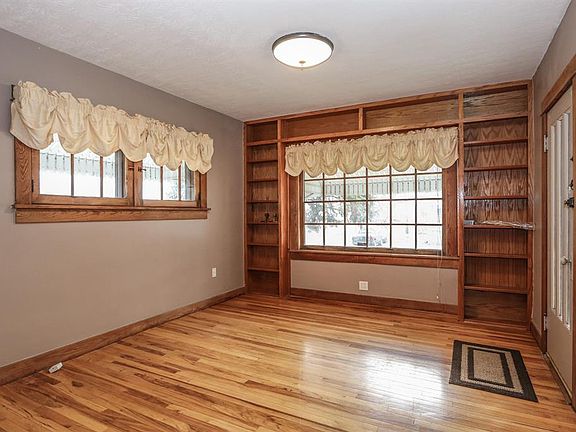 4th image of 1773 Suman Ave