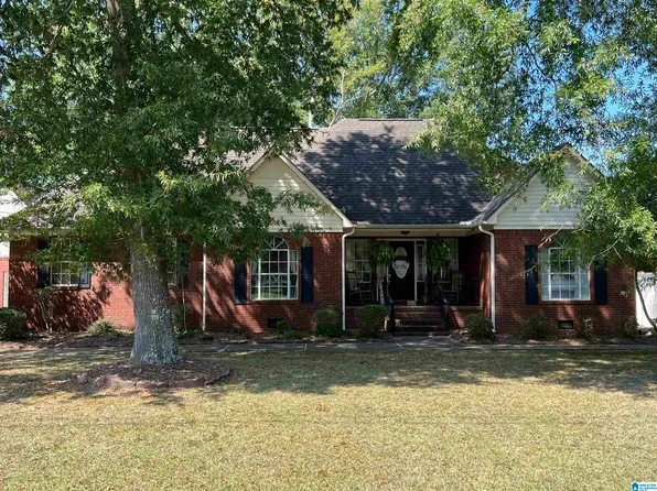 112 Cove Creek Rd, Rainbow City, AL 35906