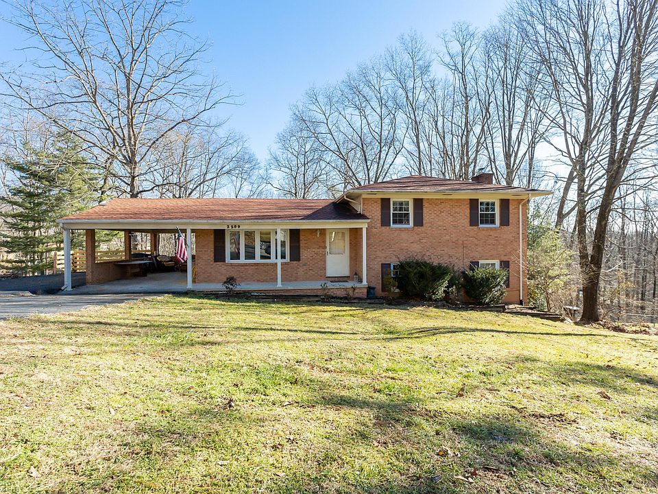 1st image of 2209 Sourwood St