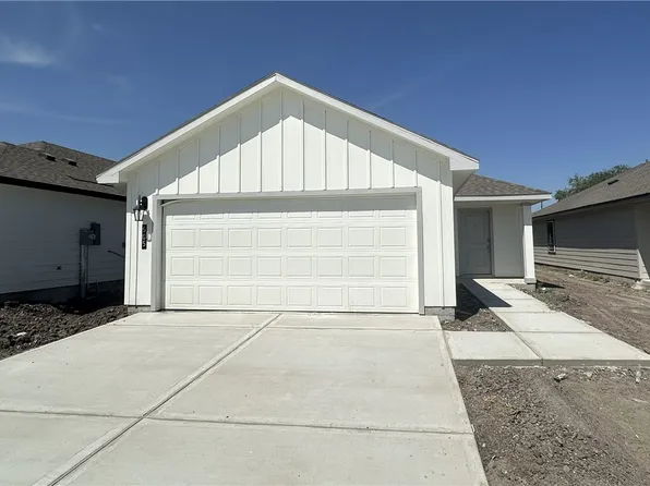 505 Meansville Dr, Odem, TX 78370