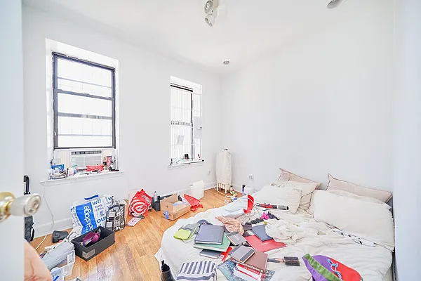 Rented by Living New York | media 11