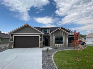 811 Apple Glen Dr, Grand Junction, CO 81505