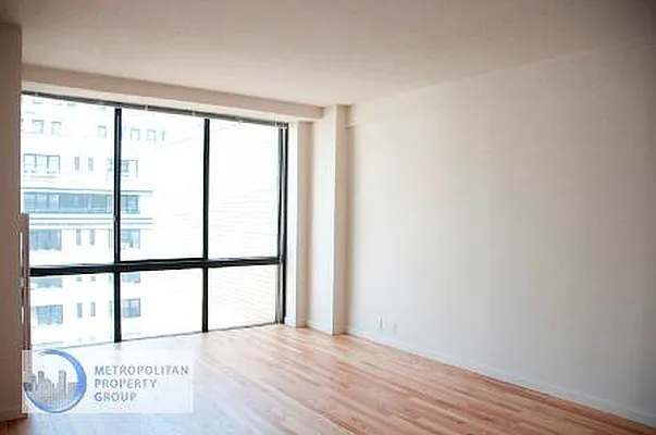 Rented by Metropolitan Property Group | media 16