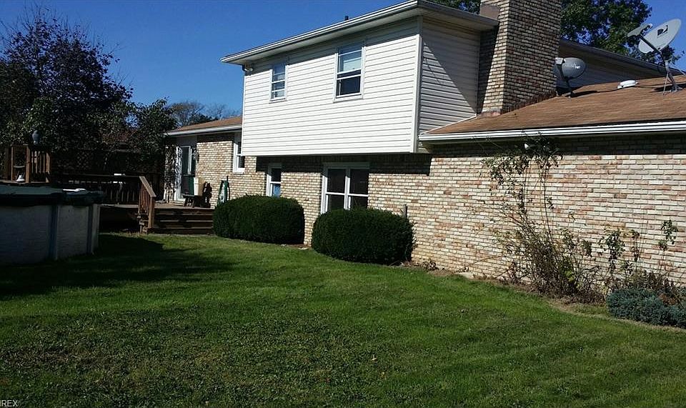 2nd image of 1720 Opal St