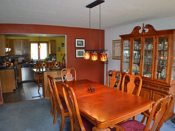 Dining & Kitchen 
