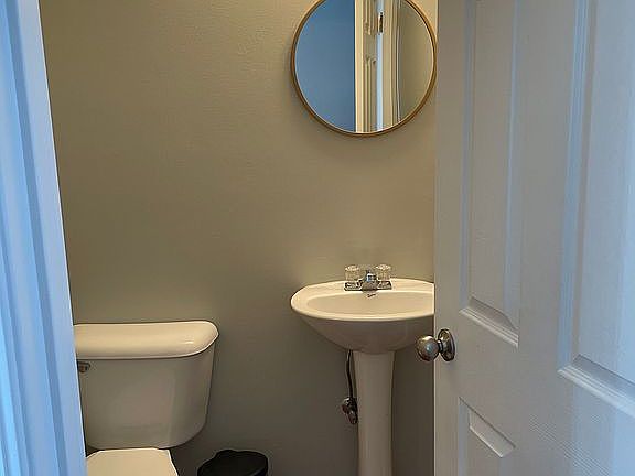 Main floor 1/2 bathroom 