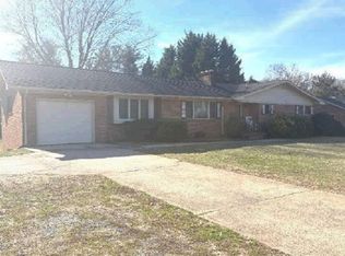 260 Old Hollow Rd, Winston Salem, NC 27105