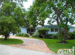 660 NE Harbour Dr, Boca Raton, FL 33431