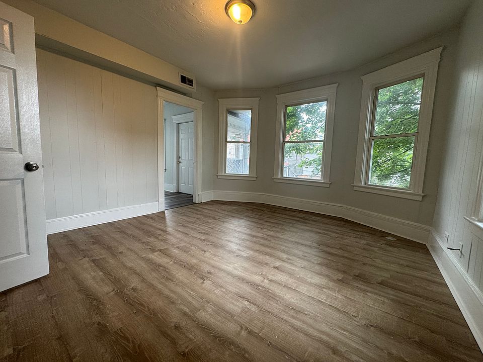 1st image of 183-B2 Chestnut Ave #B2