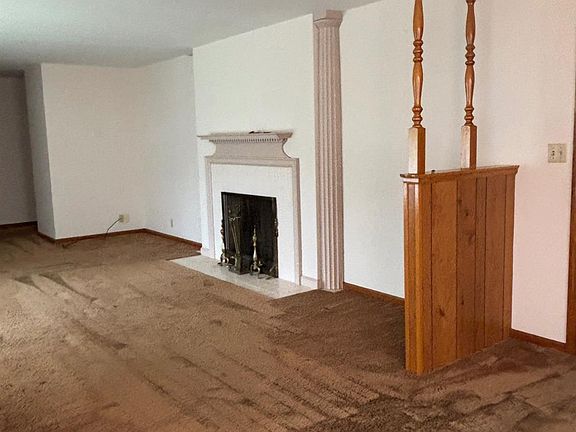 4th image of 30 Warren St