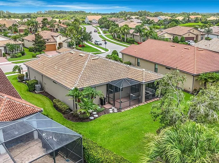 11230 Sandhill Preserve Dr — Photo 48