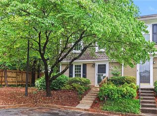 1074 New Haven Dr, Marietta, GA 30064