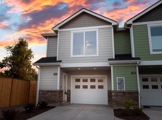 120 65th Pl, Springfield, OR 97478