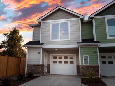 120 65th Pl, Springfield, OR, 97478