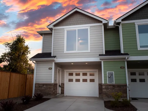 120 65th Pl, Springfield, OR 97478