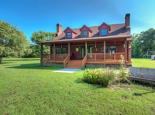 6850 Michelle Ct, Spring Grove, VA 23881