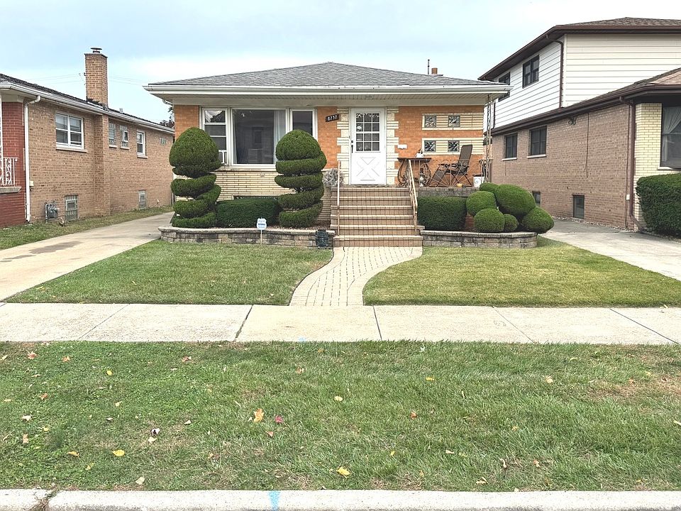 1st image of 8737 S Richmond Ave