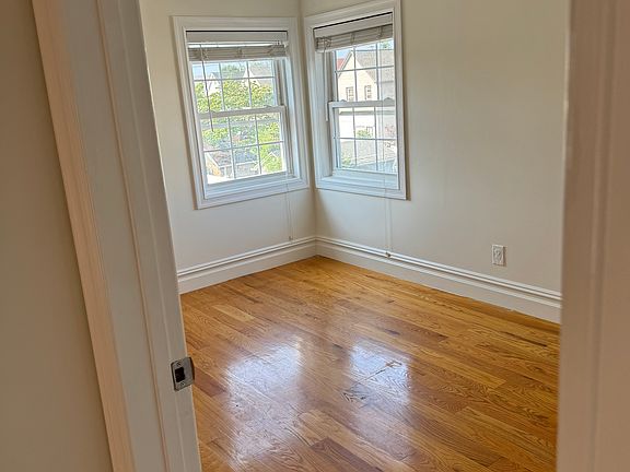 4th image of 9720 222nd St Floor 2
