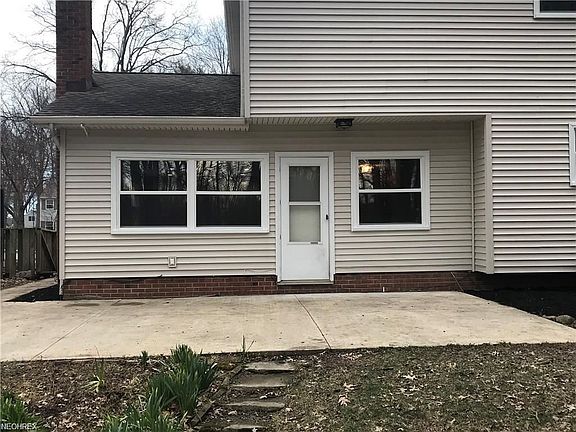 2nd image of 31527 Anna Ln