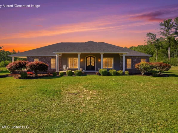 96 Daniels Way, Saucier, MS 39574