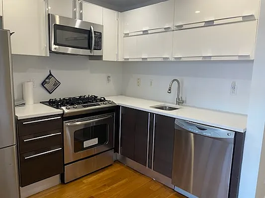 Rented by Furumoto Realty of New York City Inc | media 39