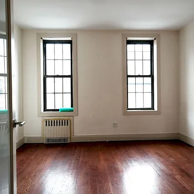 Rented by Nooklyn NYC LLC | media 38