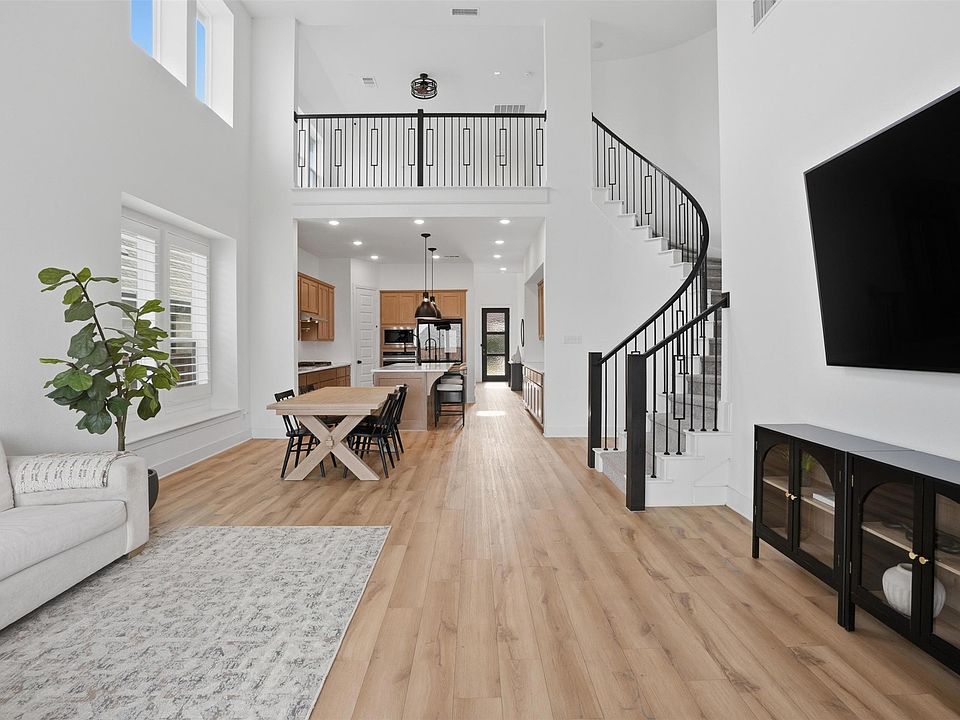 1st image of 4719 Honeysuckle Ct
