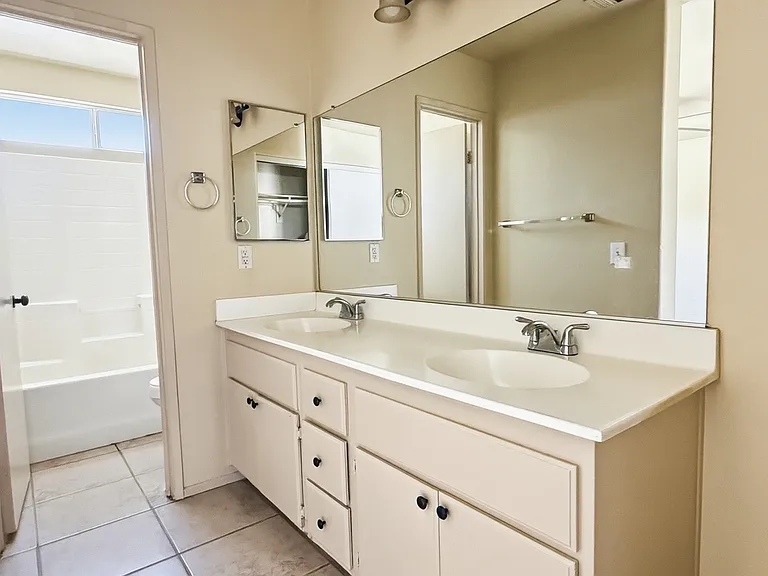 66820 Yucca Dr — Photo 6