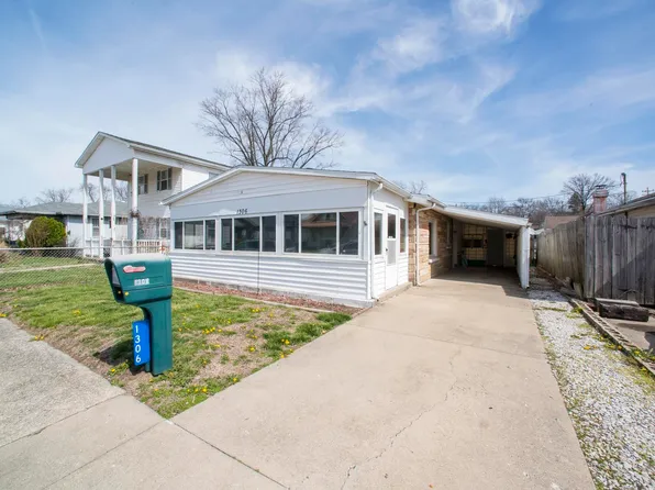 1306 Ridgeway Ave, Vincennes, IN 47591