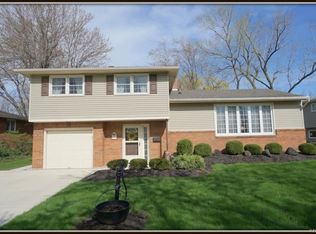 131 Cindy Dr, Williamsville, NY 14221