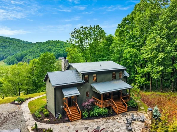 355 Cascade Lane, Todd, NC 28684