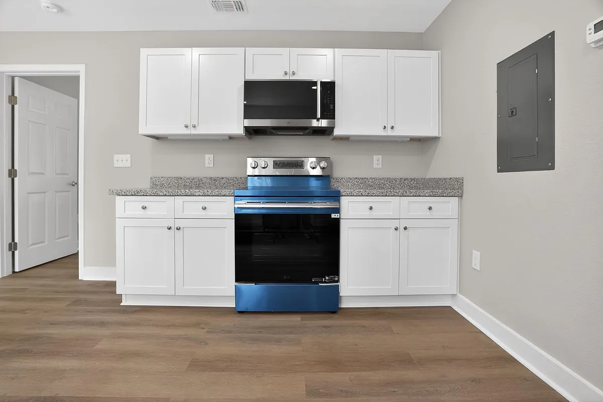 Property Photo - 7000 Smith St
