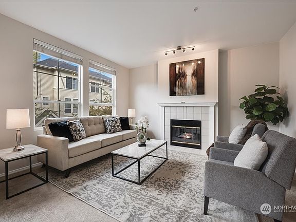 3rd image of 4477 249th Terrace SE #7-1