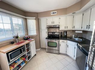 31 Fieldstone Rd, Bedminster, NJ 07921