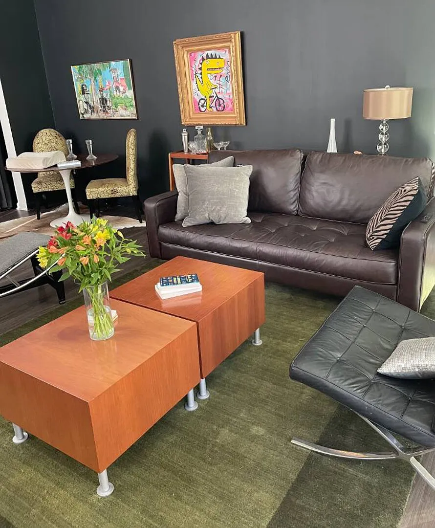 3BR/2.5BA Furnished Home | All Utilities + Wi-Fi | 20 min to Duke — Photo 3
