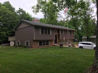 247 Meadow Ridge Ln, Milton, VT 05468