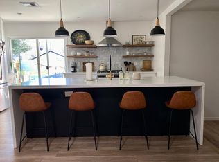 10309 Odell Ave, Sunland, CA 91040