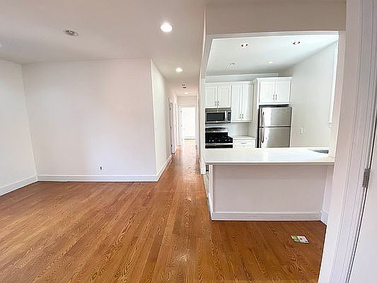 2nd image of 2259 Adam Clayton Powell Jr Blvd APT 5E