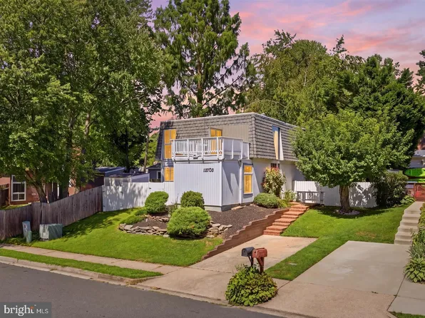 12703 Torrington St, Woodbridge, VA 22192