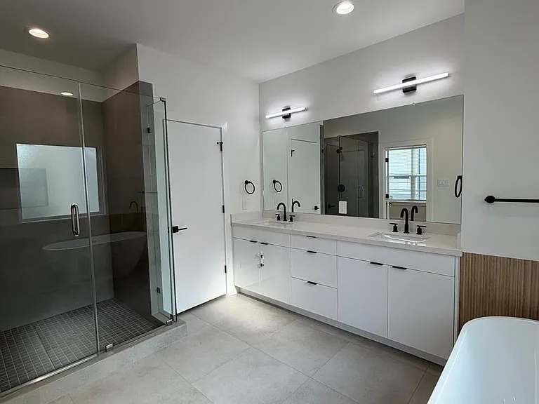 6733 Peerless St — Photo 12