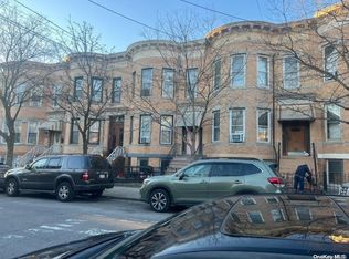 5811 70th Ave, Ridgewood, NY 11385