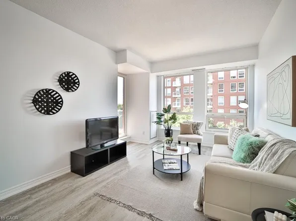 60 Old Mill Rd #505, Oakville, ON L6J 7V9