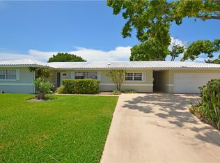 7892 10th Ave S, Saint Petersburg, FL 33707
