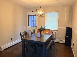 18 Fairview Dr APT 2, Danbury, CT 06810