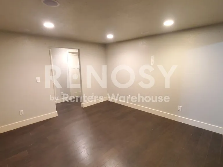 2225 S Cherry St — Photo 14
